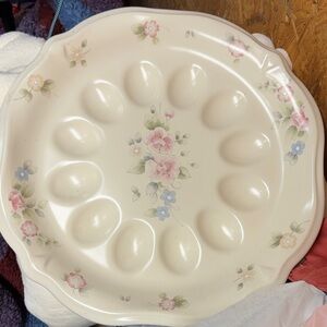 Pfaltzgraff egg plate
